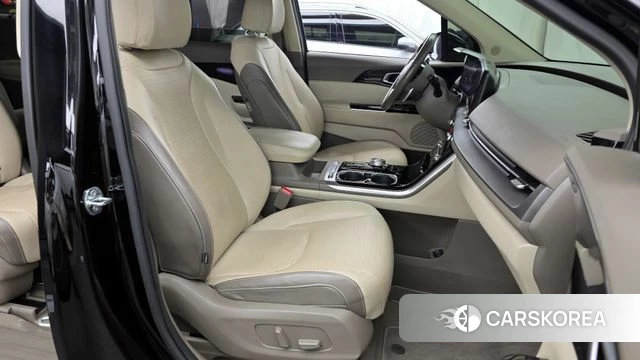 Kia Carnival 4th generation 2021 Черный из Кореи, фото 2