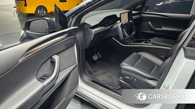 Tesla Model X 2023 Черный из Кореи, фото 2