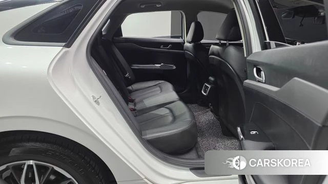 Kia K5 3rd generation 2023 Белый из Кореи, фото 2