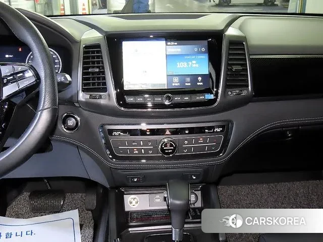 Ssangyong The New Rexton Sports Cannes 2023 Светло-зеленый из Кореи, фото 2