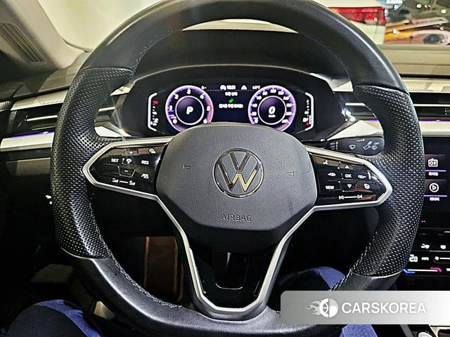 Volkswagen Arteon 2023 Серебряный из Кореи, фото 2