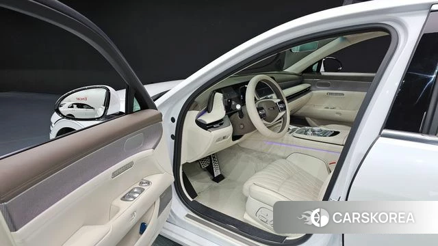 Genesis G90 (RS4) 2022 Белый из Кореи, фото 2