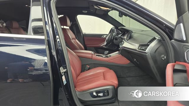 BMW X6 (G06) 2021 Черный из Кореи, фото 2