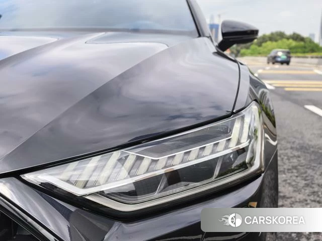 Audi A7L 2024 Черный из Китая, фото 2