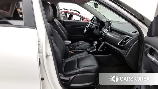 Kia Seltos 2020 Белый из Кореи, фото 2