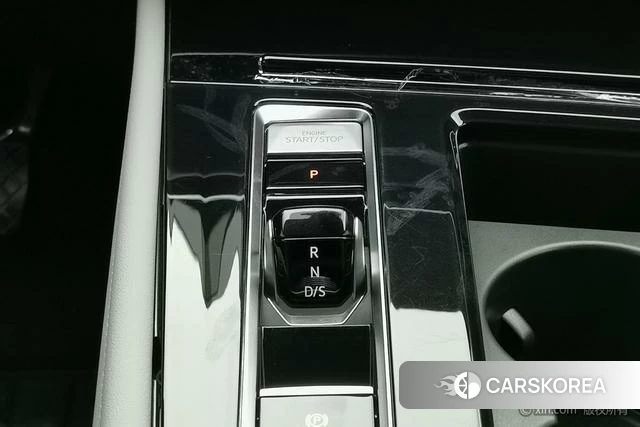 Volkswagen Tourang 2024 Черный из Китая, фото 2