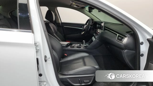 Genesis G70 2019 Белый из Кореи, фото 2