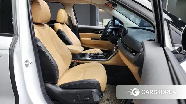 Kia Carnival 4th generation 2022 Белый из Кореи, фото 2