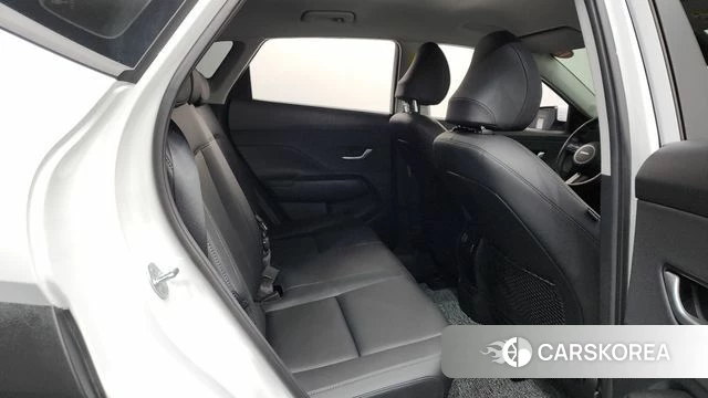 Hyundai Kona (SX2) 2025 Белый из Кореи, фото 2