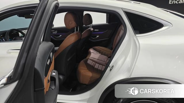 Mercedes-Benz GLC-Class X253 2022 Белый из Кореи, фото 2