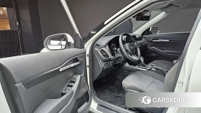 Kia Seltos 2021 Белый из Кореи, фото 2