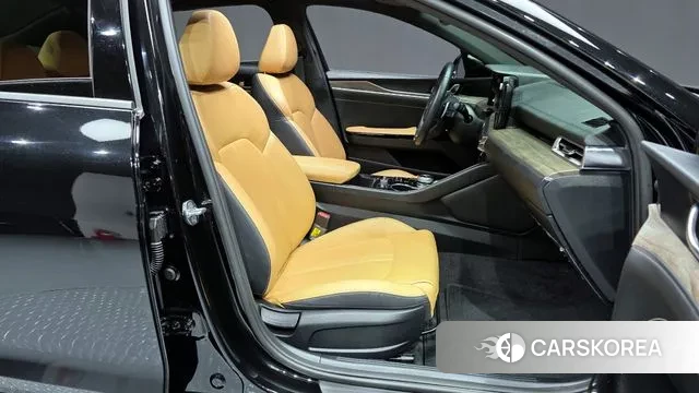 Kia K5 3rd generation 2022 Черный из Кореи, фото 2