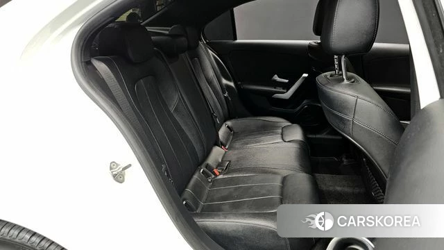 Mercedes-Benz A-Class W177 2020 Белый из Кореи, фото 2