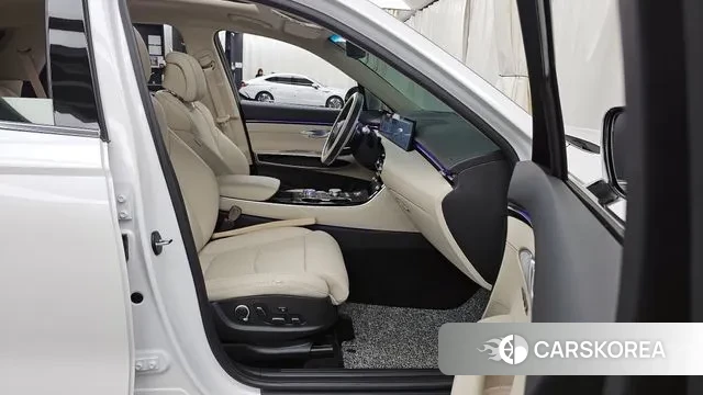 Genesis GV70 2024 Белый из Кореи, фото 2