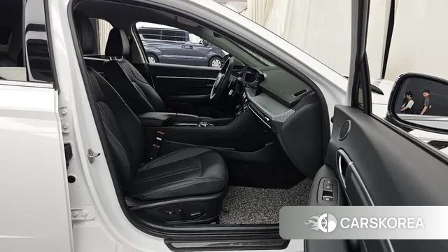 Hyundai Sonata D Edge (DN8) 2023 Белый из Кореи, фото 2