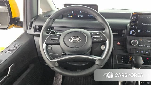 Hyundai Staria 2025 Желтый из Кореи, фото 2