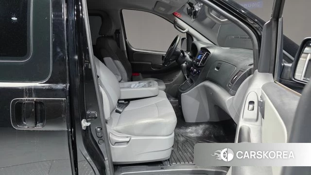 Hyundai The New Grand Starex 2019 Черный из Кореи, фото 2