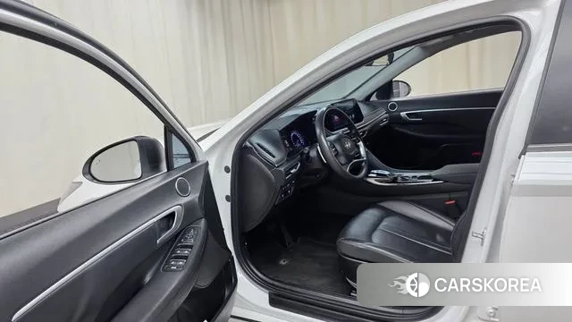 Hyundai Sonata (DN8) 2021 Белый из Кореи, фото 2