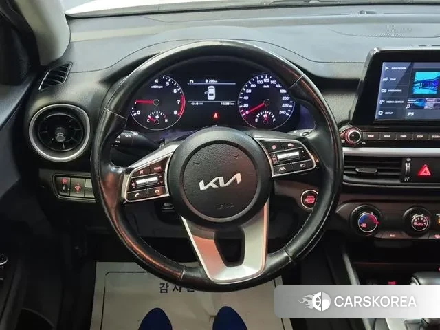 Kia The New K3 2nd generation 2021 Белый из Кореи, фото 2