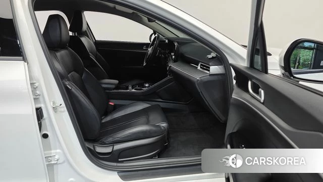 Kia K5 3rd generation 2023 Белый из Кореи, фото 2