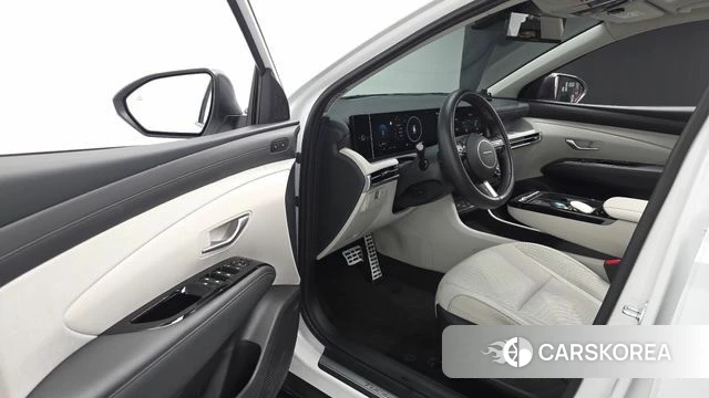 Hyundai The New Tucson Hybrid (NX4) 2025 Белый из Кореи, фото 2