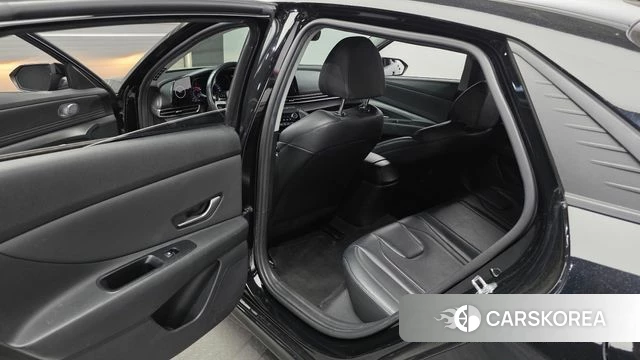 Hyundai Avante (CN7) 2021 Черный из Кореи, фото 2
