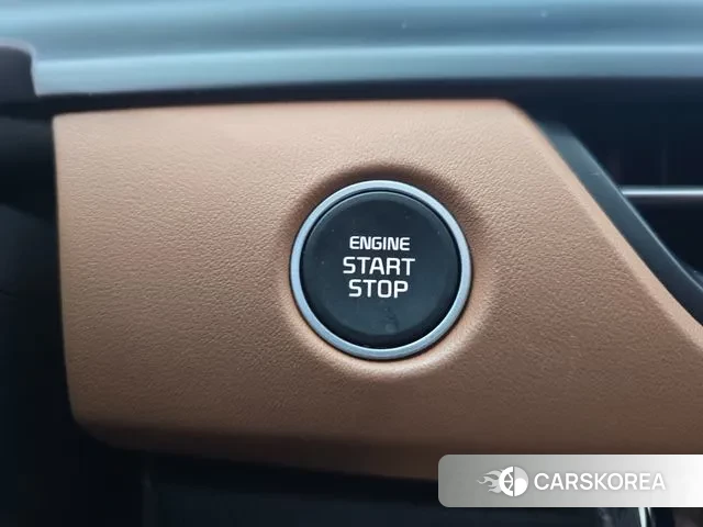 Kia The New Seltos 2024 Серый из Кореи, фото 2