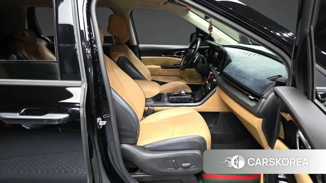 Kia Carnival 4th generation 2020 Черный из Кореи, фото 2