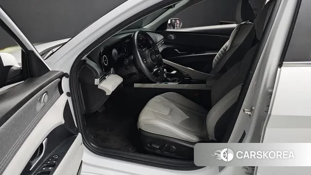 Hyundai Avante (CN7) 2022 Белый из Кореи, фото 2