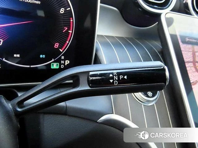 Mercedes-Benz GLC-Class X254 2024 Белый из Кореи, фото 2