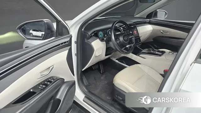 Hyundai Tucson Hybrid (NX4) 2020 Белый из Кореи, фото 2