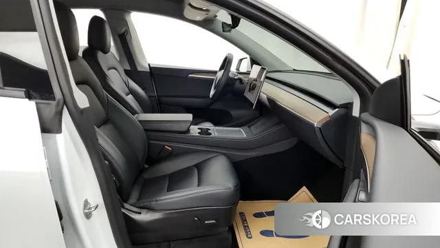 Tesla Model Y 2022 Белый из Кореи, фото 2