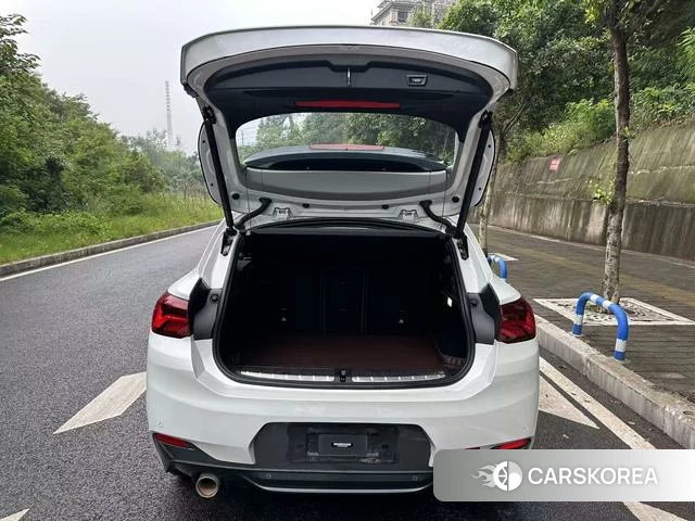 BMW X2 2022 Белый из Китая, фото 2