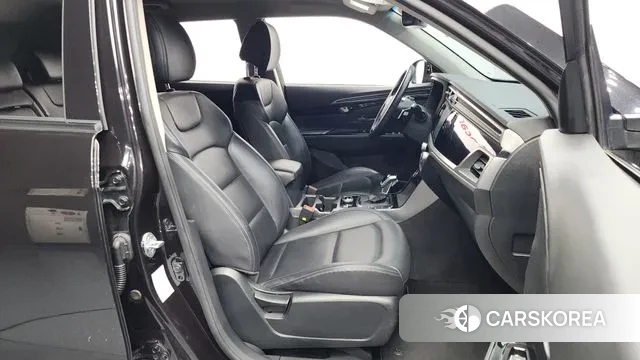 Ssangyong Beautiful Korando 2020 Черный из Кореи, фото 2