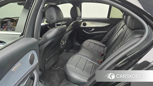 Mercedes-Benz E-Class W213 2019 Черный из Кореи, фото 2