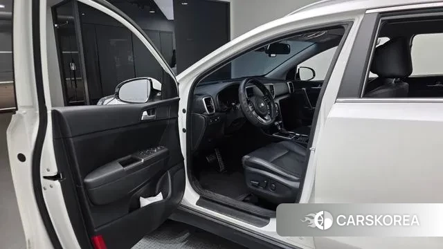 Kia Sportage The Bold 2021 Белый из Кореи, фото 2