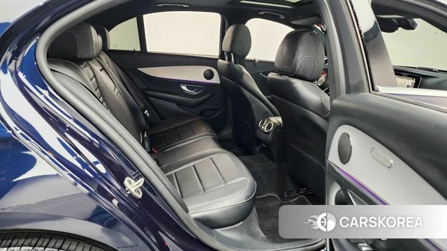 Mercedes-Benz E-Class W213 2021 Синий из Кореи, фото 2