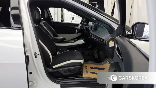 Kia EV6 2023 Белый из Кореи, фото 2