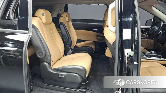 Kia Carnival 4th generation 2022 Черный из Кореи, фото 2