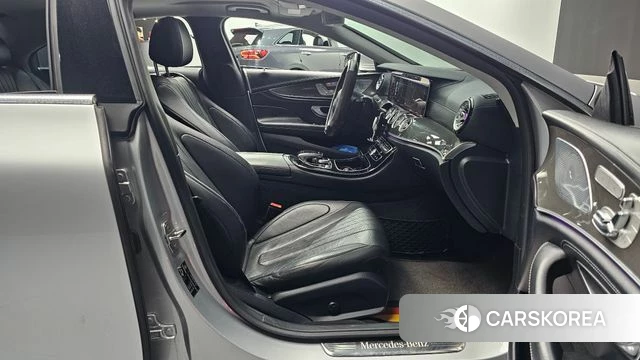 Mercedes-Benz CLS-Class C257 2019 Серебряный из Кореи, фото 2