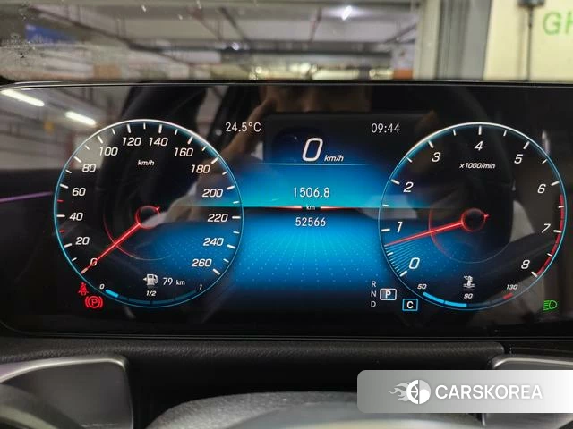 Mercedes-Benz GLB 2022 Белый из Китая, фото 2