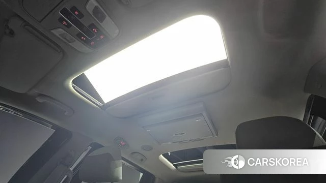 Kia All New Carnival 2018 Белый из Кореи, фото 2