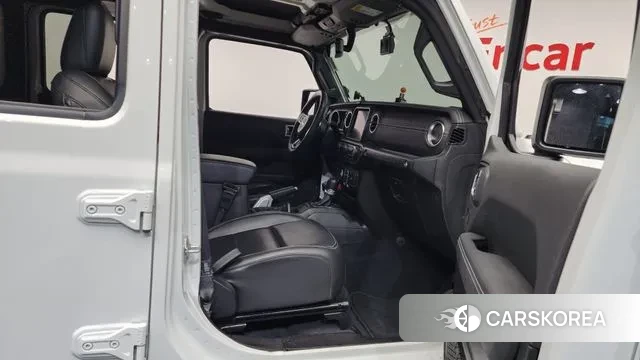 Jeep Wrangler (JL) 2022 Белый из Кореи, фото 2