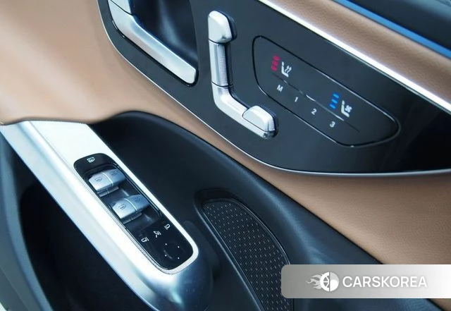 Mercedes-Benz E-Class W214 2025 Черный из Кореи, фото 2