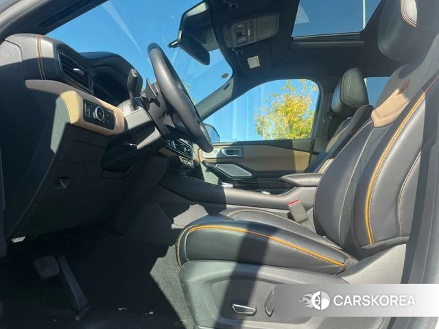 Ford Explorer 2025 Белый из Китая, фото 2