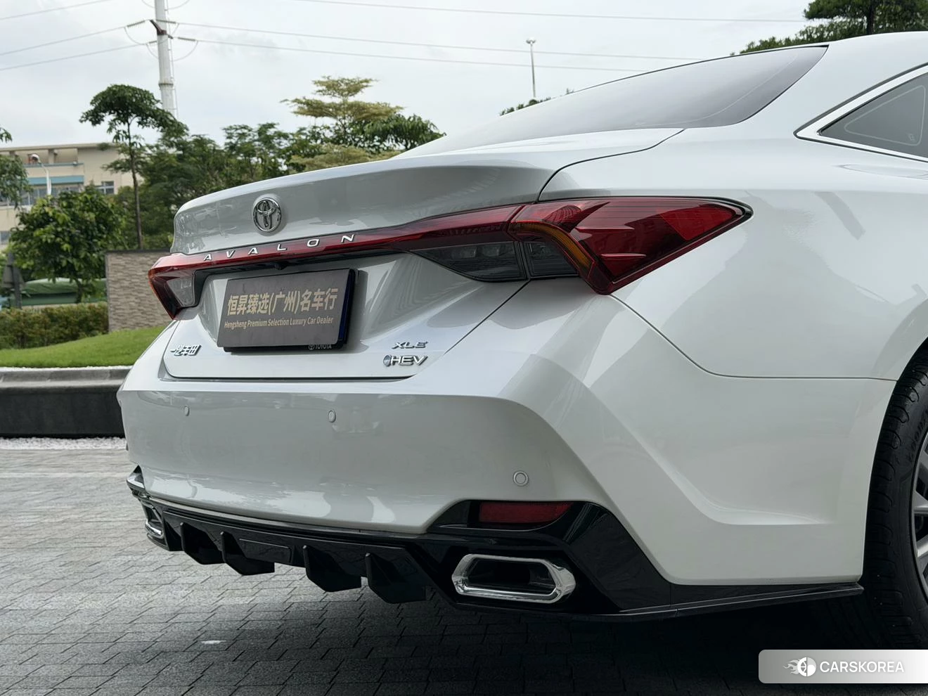 Toyota Avalon 2024 Белый из Китая, фото 2