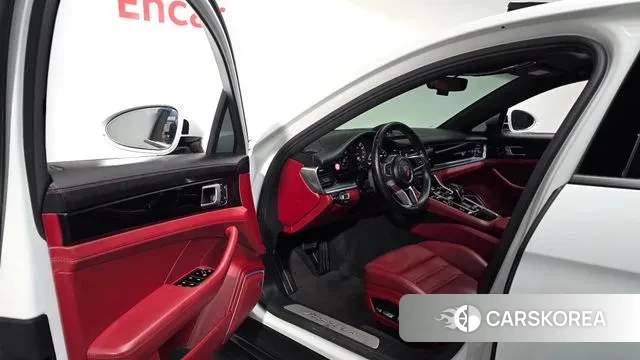 Porsche Panamera (971) 2018 Белый из Кореи, фото 2