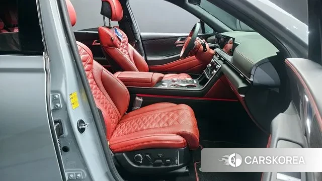 Genesis GV80 Coupe 2024 Цвет галактики из Кореи, фото 2