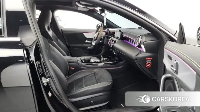 Mercedes-Benz CLA-Class C118 2021 Черный из Кореи, фото 2