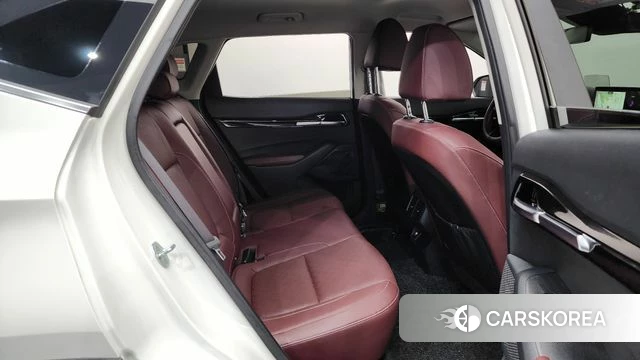 Kia Seltos 2022 Белый из Кореи, фото 2